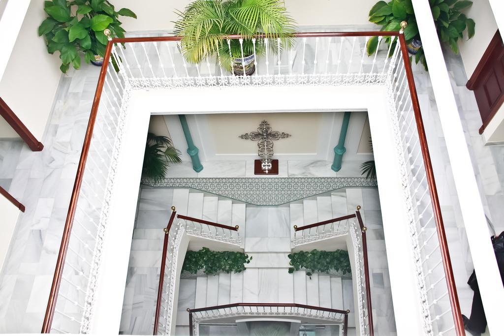 Hotel La Espanola Chipiona Esterno foto