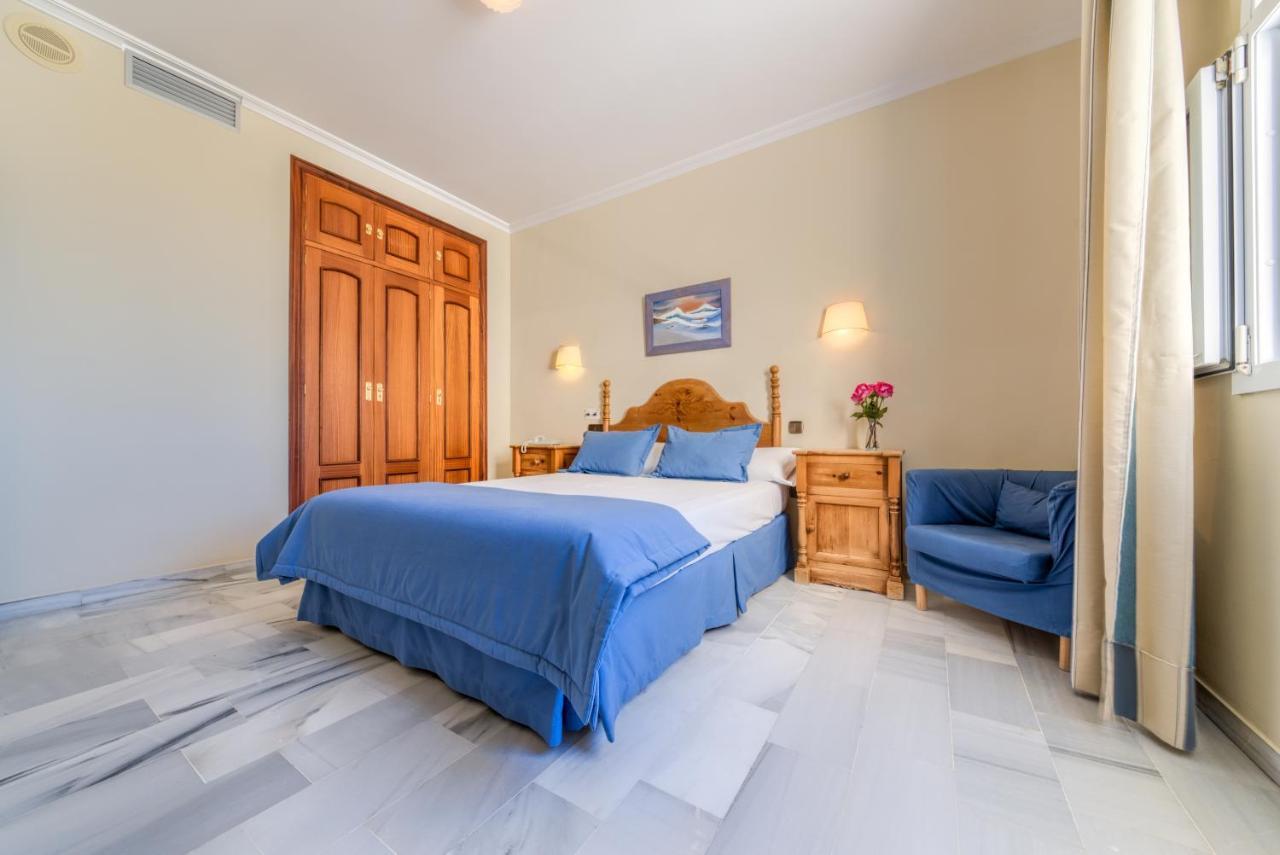 Hotel La Espanola Chipiona Esterno foto